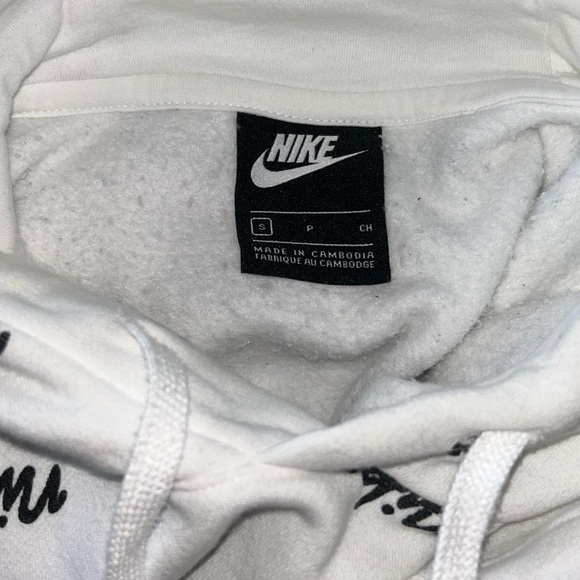 Nike hoodie - Picture 3 of 3